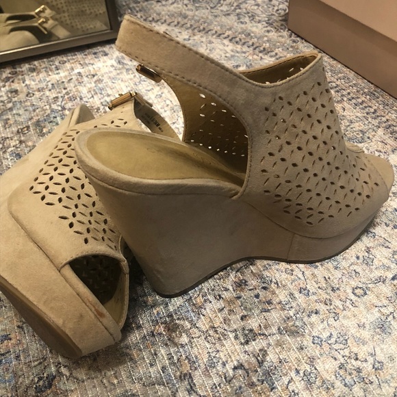 chinese laundry wedge shoes